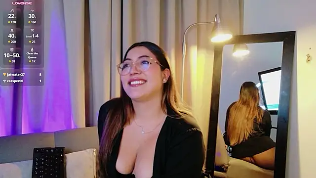 Mila_white1 Webcam-Show