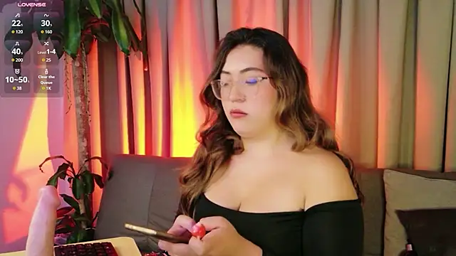 Mila_white1 Webcam-Show