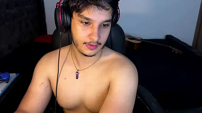 ValentinoCruzz's Webcam Show