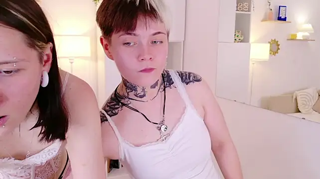 Kitty_Olliven Webbikameraesitys