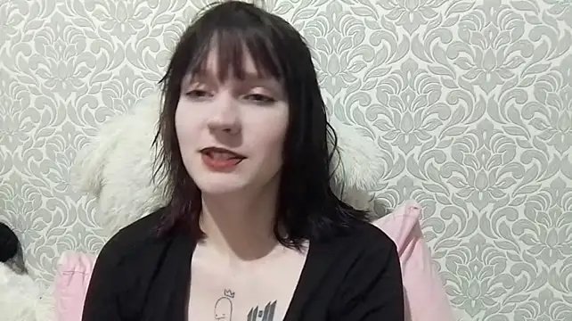Spidygirll – webcam-show