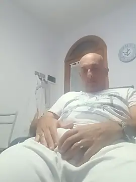 Ge-69's Webcam Show