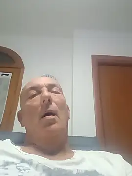 Webkamerová show Ge-69