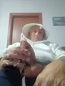 Ge-69 Webcam show