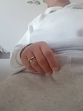 Ge-69 webcam show