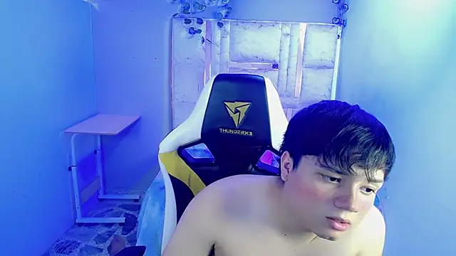 Tommy_cottonn Webbikameraesitys