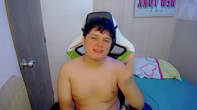 Chat XXX ao vivo de Tommy_cotton