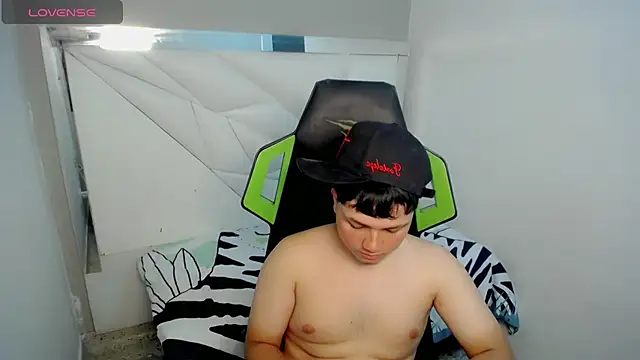Tommy_cotton Шоу с уебкамера