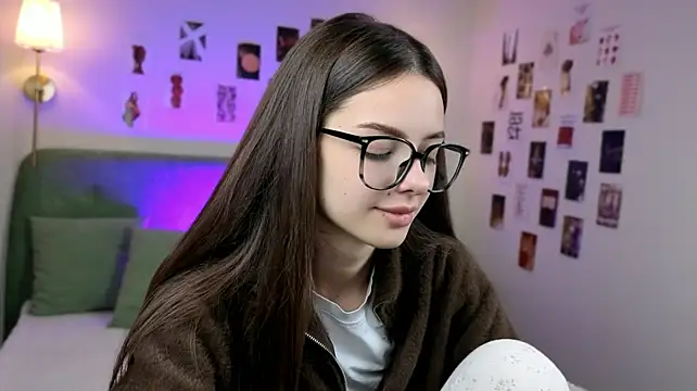 Kiara_beauty Webcam-Show