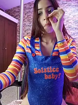 astrid___ Webcamshow