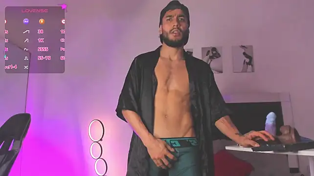 maxpower830 Show Webcam