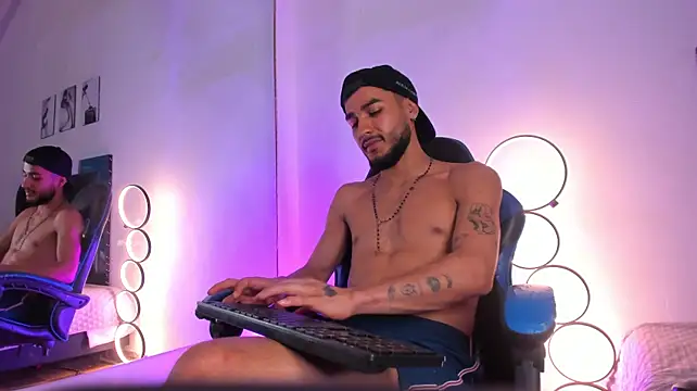 maxpower830 Webcam show