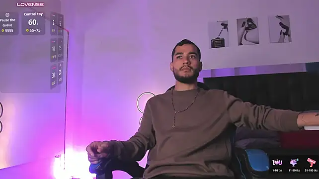 maxpower830 – webcam-show