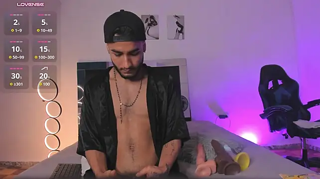 maxpower830's Live XXX Chat