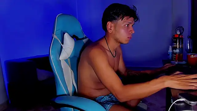 Alejo_montenegro Webcamshow
