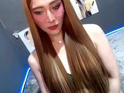 ur_dream_Queen Adlı Modelin Web Kamerası Şovu