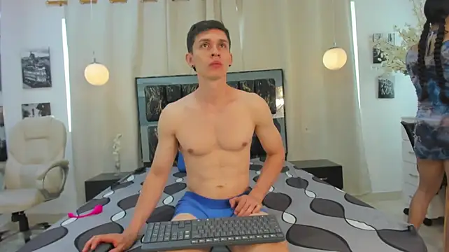 Show de webcam de lhia_and_oliver