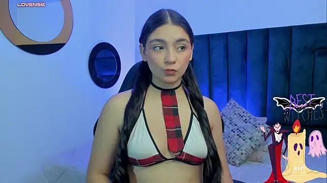 GiaCaprianii's Webcam Show