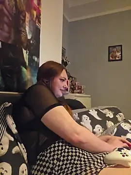 LynzLuvsYoun Webbikameraesitys