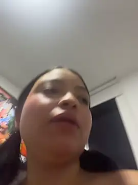 alanaxramossx Show in webcam