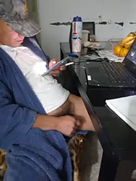 lalotonga33 webcam show