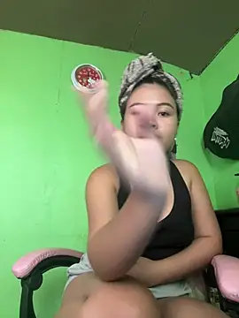 lovemae20 Show in webcam