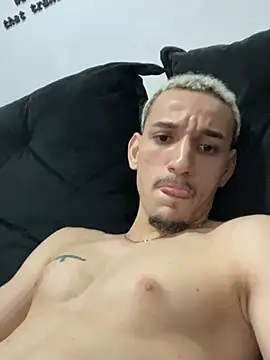 Astro7raro webcam show