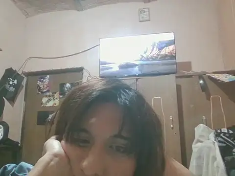CarmillaSnapvine Webcam-Show