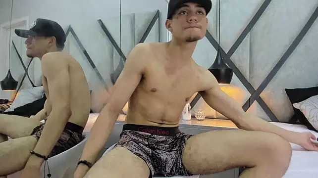 OliverMillerr 웹캠 쇼