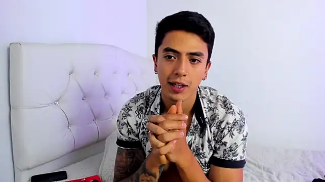 Caramelo_Bryan Webcam-Show