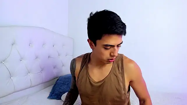 Caramelo_Bryann Webbikameraesitys