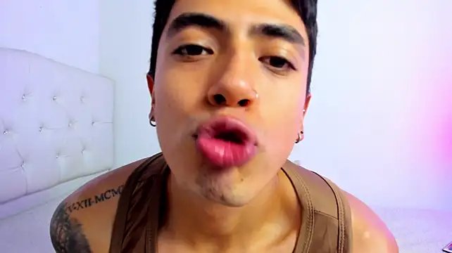 Show de Caramelo_Bryan na webcam