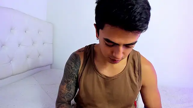 Caramelo_Bryan – webcam-show