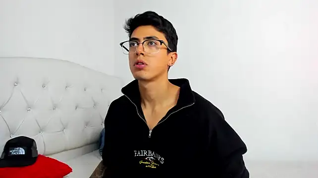 Caramelo_Bryann Webbikameraesitys