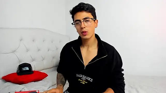 Show de Caramelo_Bryan na webcam