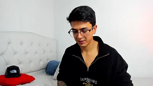 Show modela Caramelo_Bryan na web-kameri