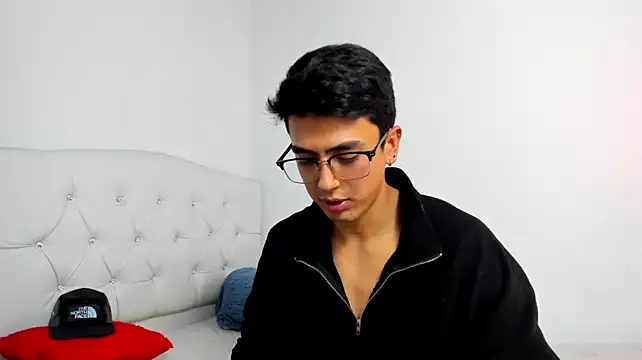 Caramelo_Bryann Webbikameraesitys