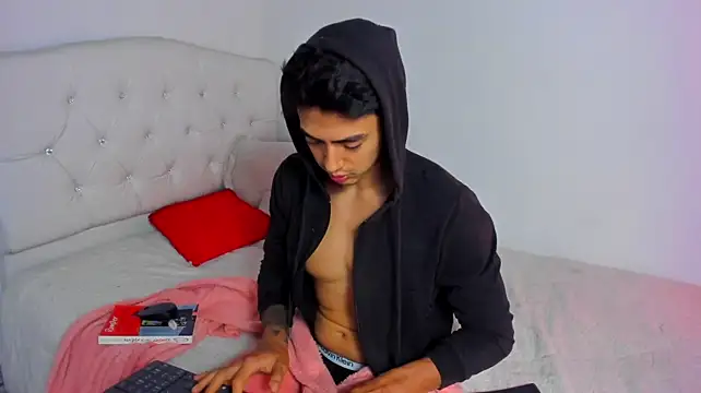 Caramelo_Bryan – webcam-show