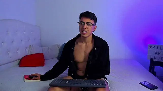 Caramelo_Bryan Webcam show