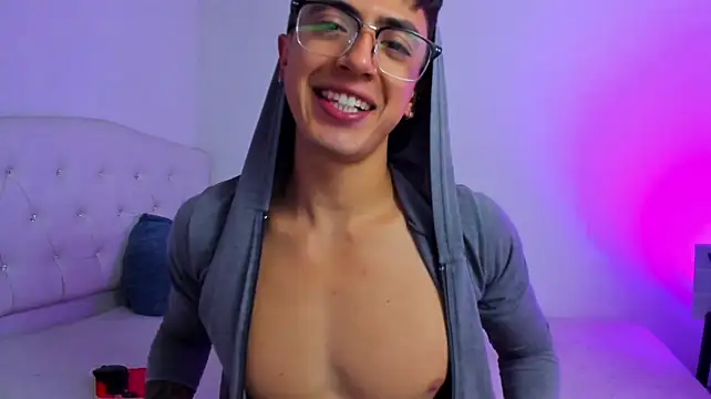 Caramelo_Bryan Show Webcam