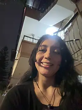 Czat XXX na żywo – Ravelyn_outdoors_