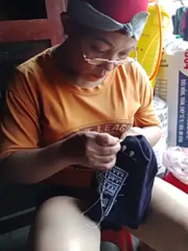 Huong-thao's Live XXX Chat
