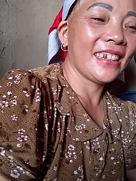 Huong-thao 现场XXX聊天