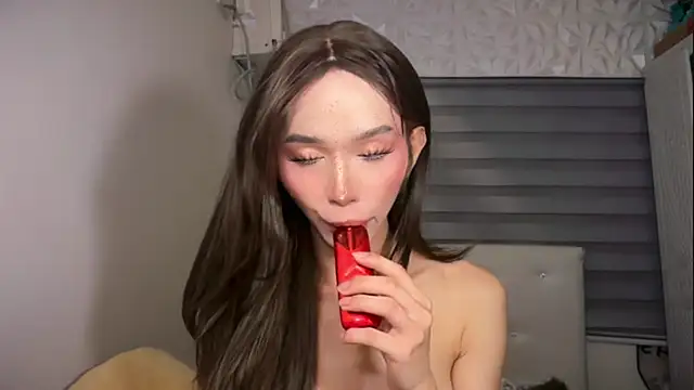 angel_skye Adlı Modelin Web Kamerası Şovu
