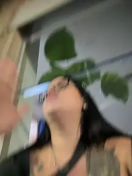 brancadenevesantista's Live Sex Cam Show