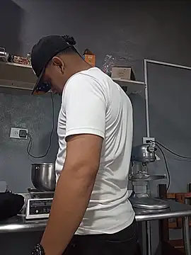 perezanto1234 网络视讯表演