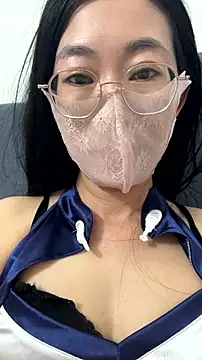 Caihong- 网络视讯表演