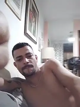 Show de RuiAtivo20cm na webcam
