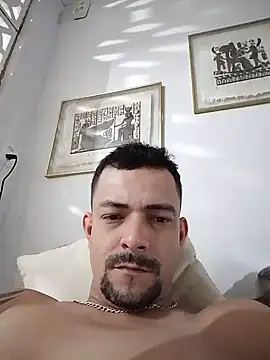 Show modela RuiAtivo20cm na web-kameri