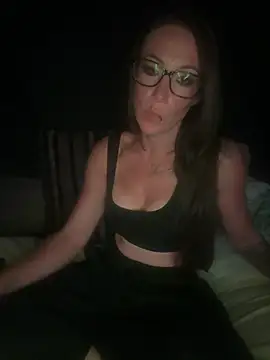 LeaSchmitt Chat XXX in diretta
